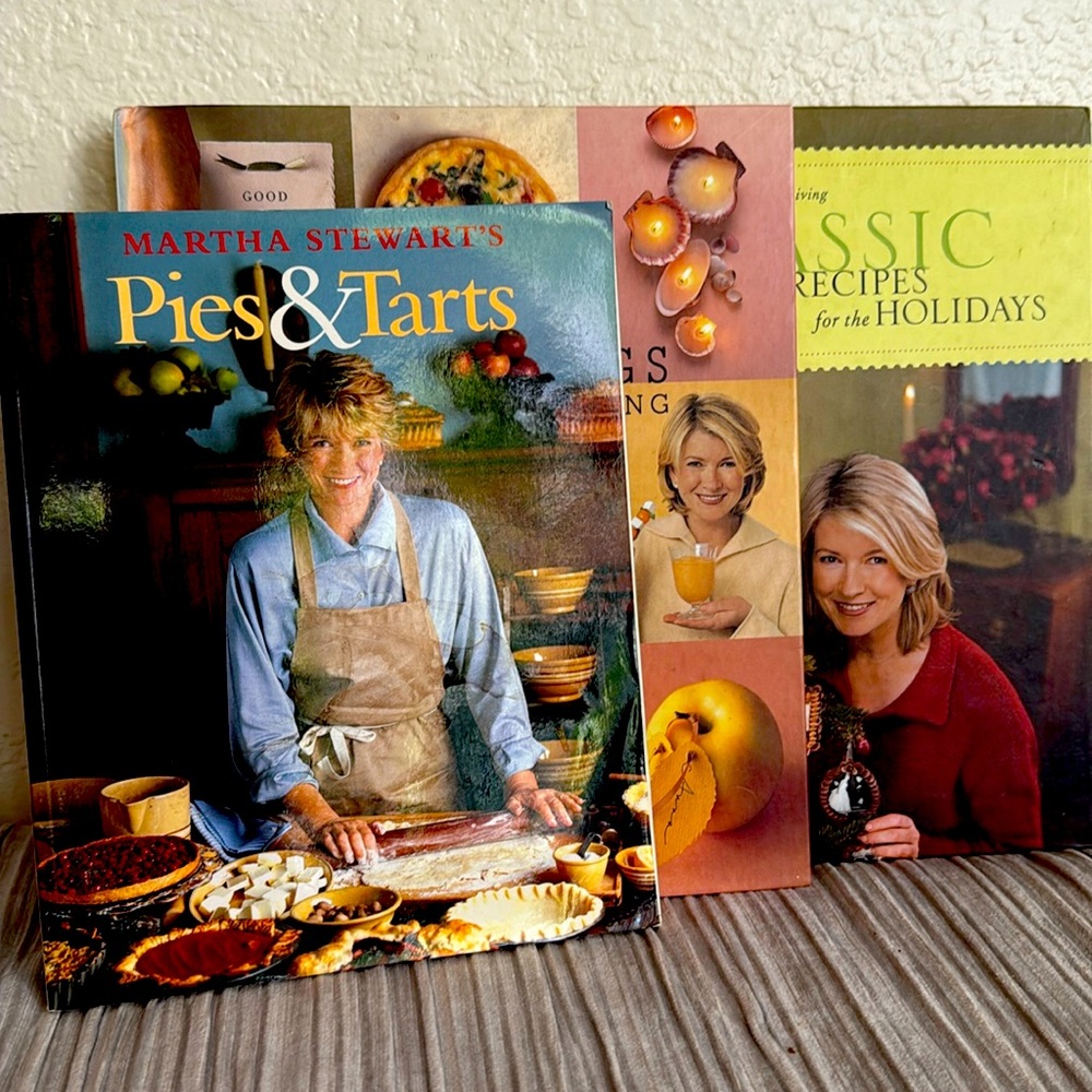 Lot of three Martha Stewart books Pies and Tarts, Easy Entertaining, Christmas